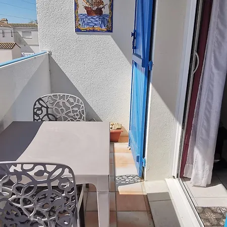 A 100m De La Avec Terrasse Et Parking Prive - Fr-1-194-304 Apartmán