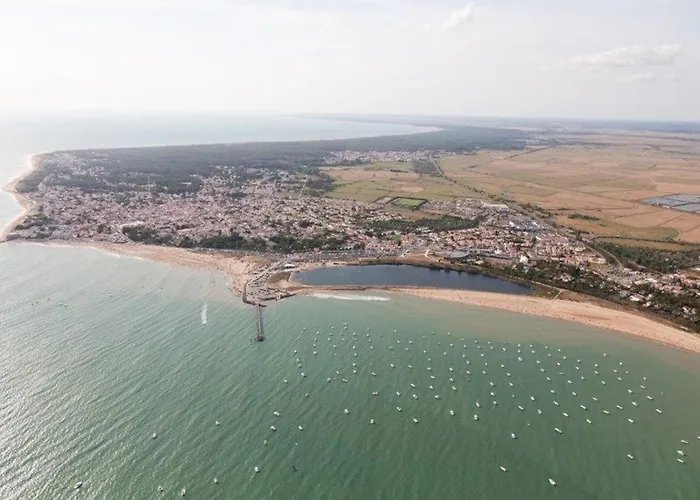 Apartman A 100m De La Avec Terrasse Et Parking Prive - Fr-1-194-304 La Tranche-sur-Mer